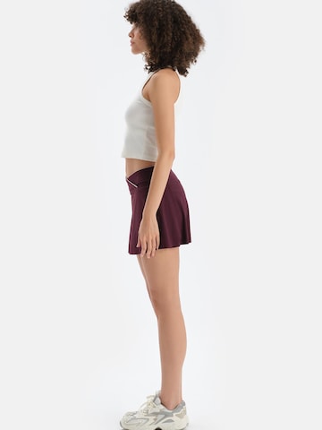 Dagi Sukně – červená