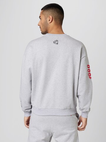 VIERVIER Sweatshirt 'Samia' in Grey