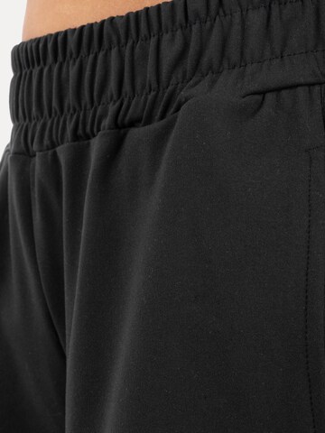 Smilodox Loosefit Jogginghose Jora in Schwarz