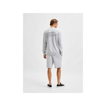 SELECTED HOMME Sweatshirt in Grey