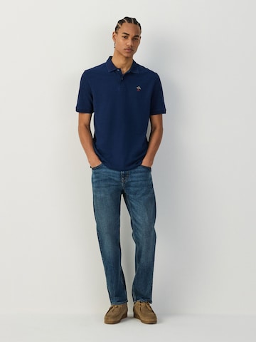 T-Shirt Next en bleu