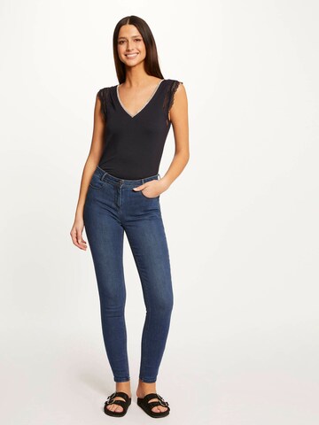 Morgan Top in Blau