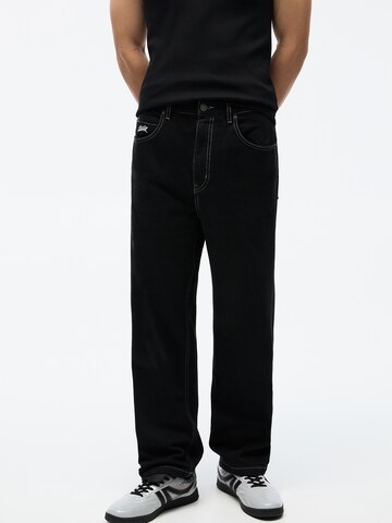 Pull&Bear Loose fit Jeans in Black: front