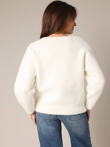 Pull-over 'LOUBIANA' Deeluxe en blanc