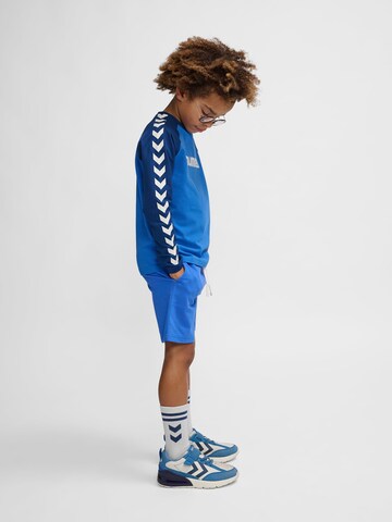 T-Shirt fonctionnel 'BOYS' Hummel en bleu