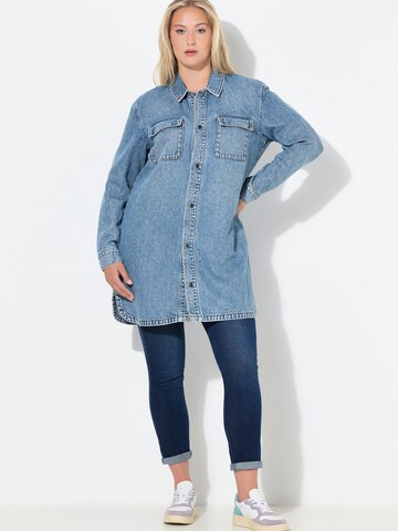 Ulla Popken Tussenjas in Blauw: voorkant