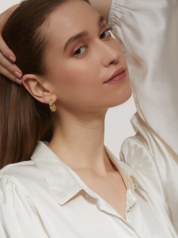 MISH Earrings 'Calendula' in Gold: front