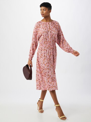 Robe 'Hilal' Part Two en rose