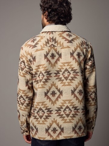 Next Tussenjas in Beige