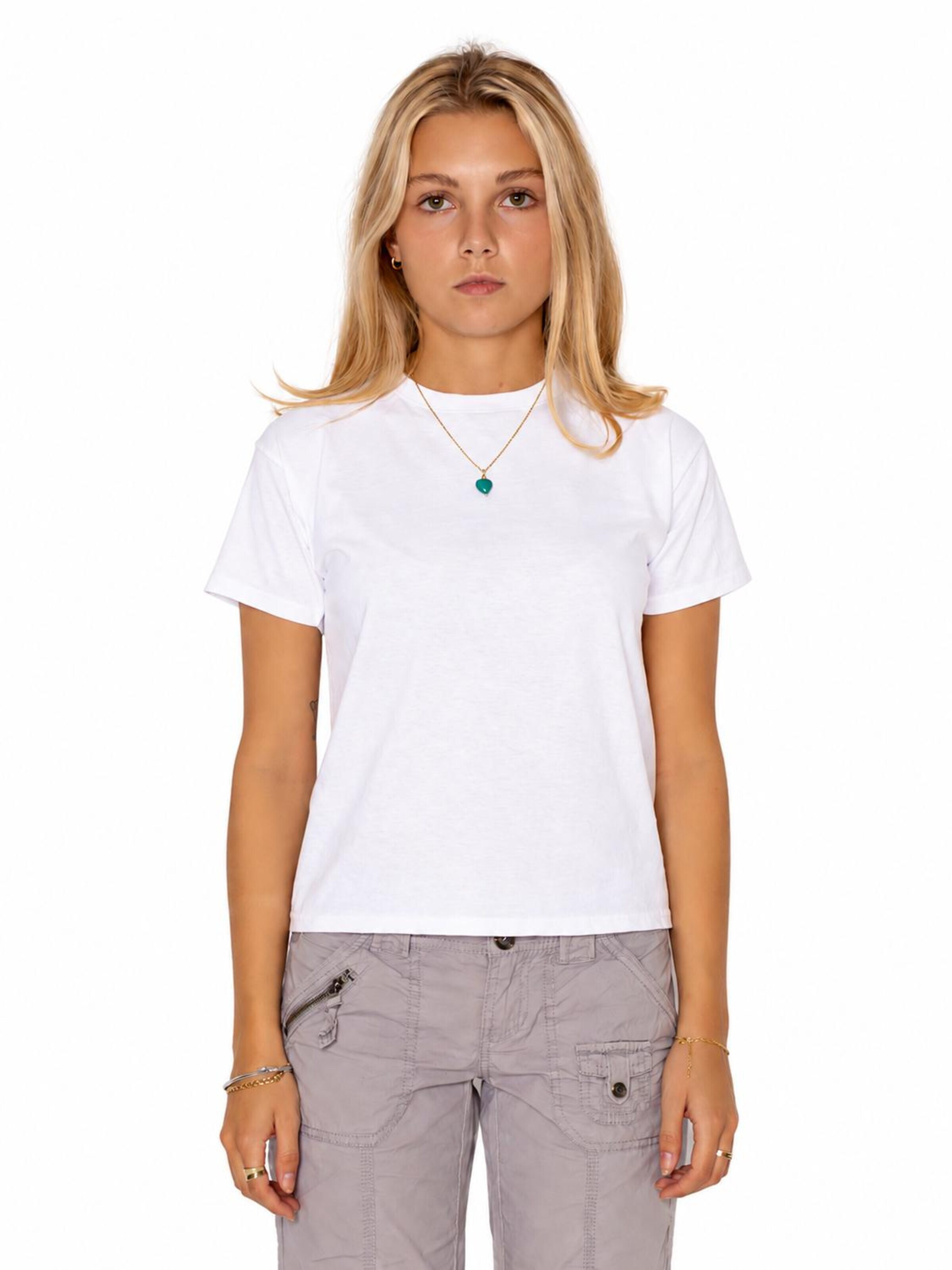 T-shirt 'T-shirt' FRUIT OF THE LOOM en blanc : devant