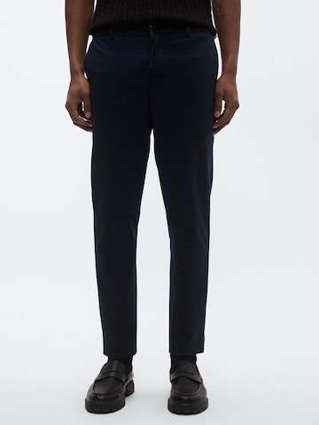SCOTCH & SODA Tapered Trousers in Blue: front