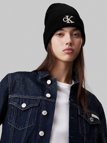 Calvin Klein Jeans Mütze in Schwarz: Vorderseite