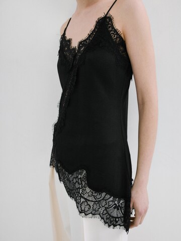 MANGO Blouse 'TINTA' in Black