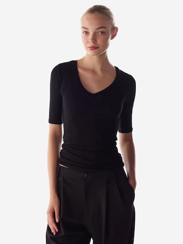 Camicia da donna 'Blusen' di Penti in nero: frontale