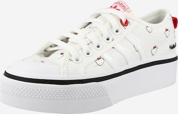 ADIDAS ORIGINALS Sneaker low 'Nizza Platform' i hvid: forside