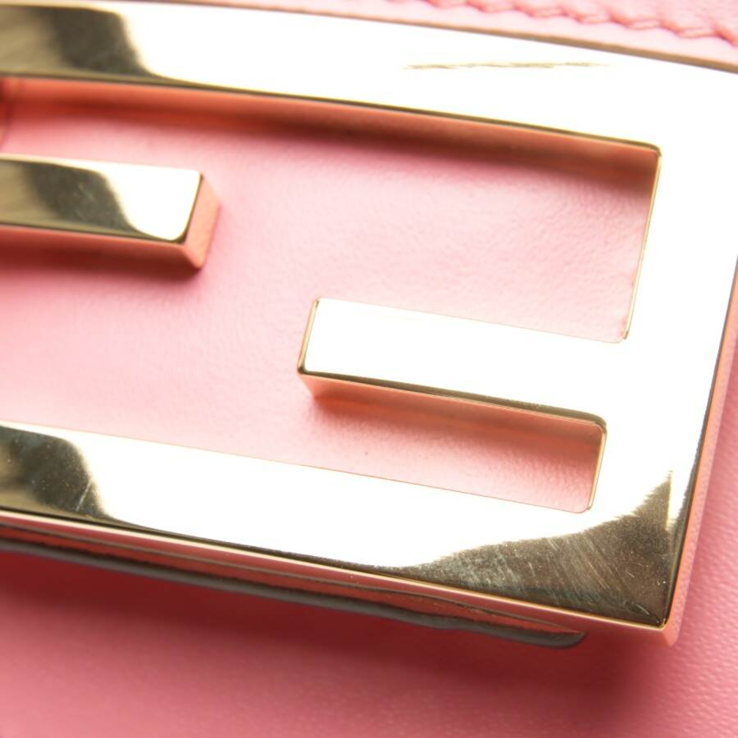 Fendi Bag in One size in Pink