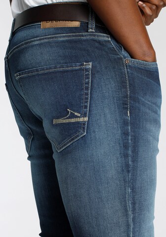 DELMAO Slimfit Jeans in Blau