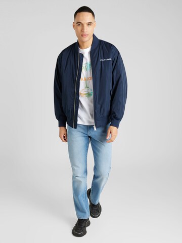 Tommy Jeans Overgangsjakke 'CLASSICS' i blå