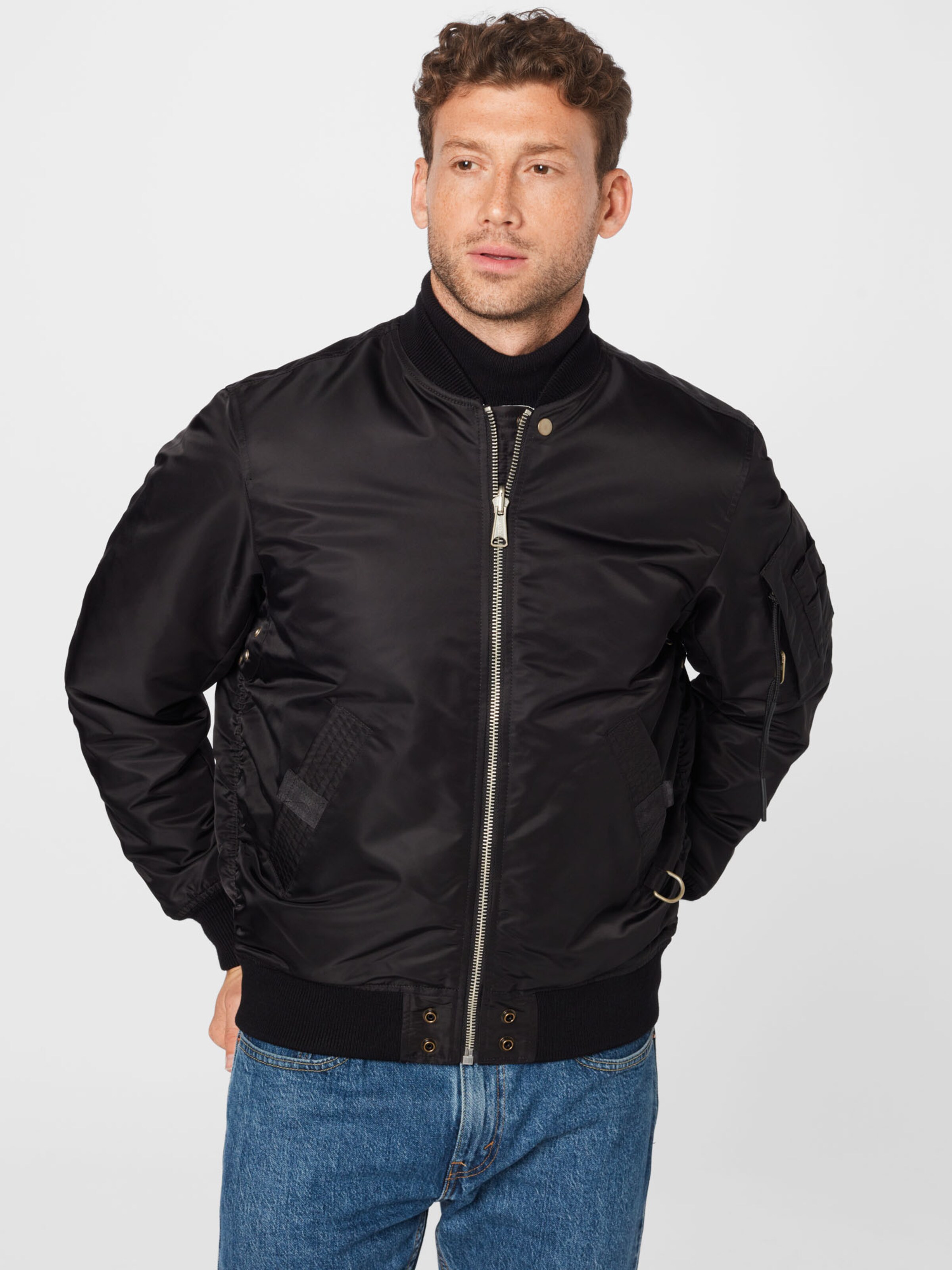 Männer Jacken DIESEL Jacke 'ROSS' in Schwarz - GZ20433 Männer Jacken DIESEL Jacke 'ROSS' in Schwarz - GZ20433