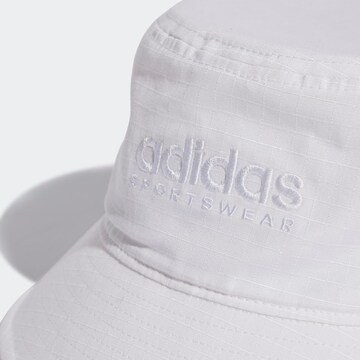 Chapeaux de sports ADIDAS SPORTSWEAR en blanc