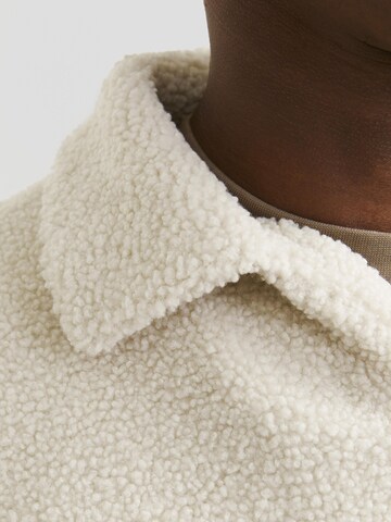 JACK & JONES Sweatshirt i beige