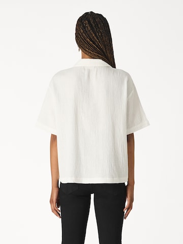 JDY Bluse 'JDYTHEIS' i hvid