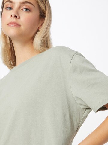 Cotton On - Camiseta en verde