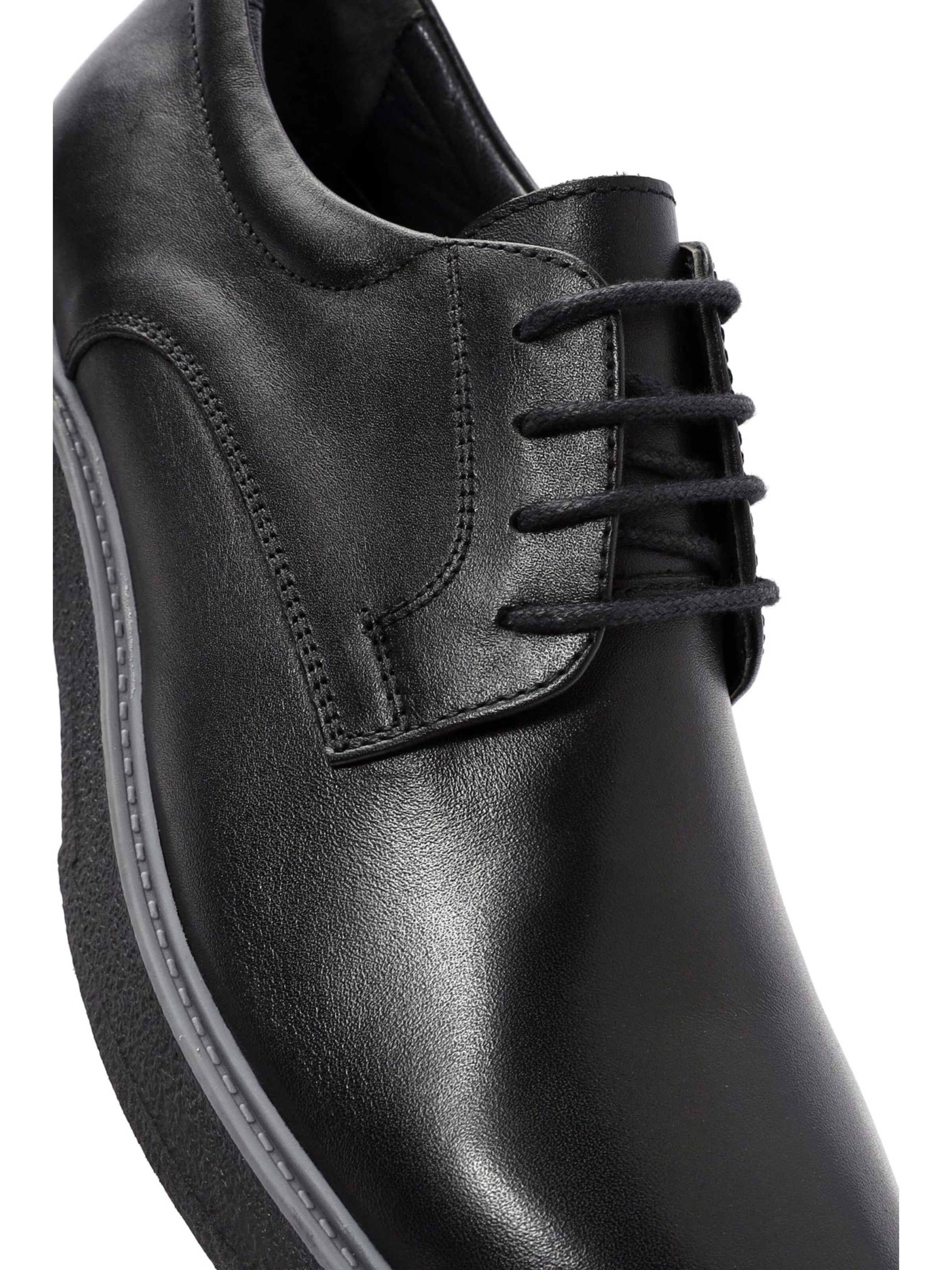 Derimod Lace-up shoe in Black