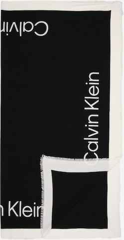Batistă de la Calvin Klein pe negru: față