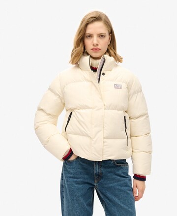 Veste mi-saison Superdry en blanc : devant