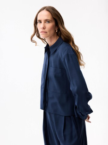 adl Shirt in Blue