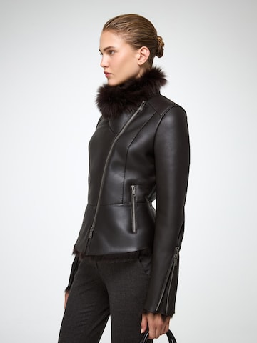 V S P Winterjacke 'Renata' in Braun