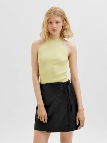 Selected Femme Petite Top 'Solita' in Groen: voorkant