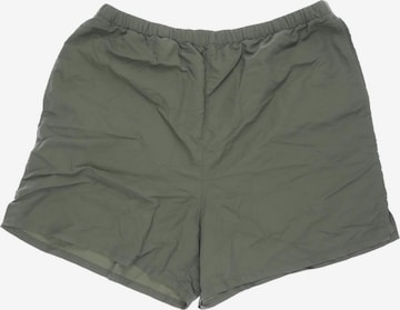 Lands‘ End Shorts in M in Green: front