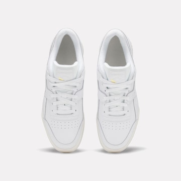 Reebok Sneakers in White