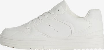 Bershka Sneaker in Weiß