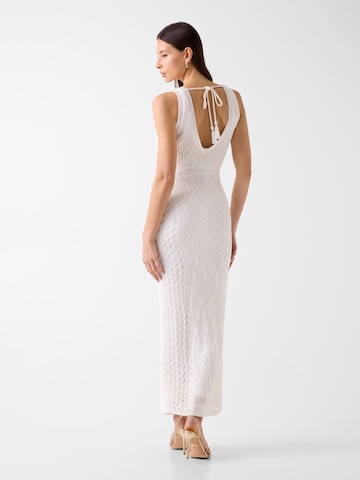 GUESS Kleid in Weiß