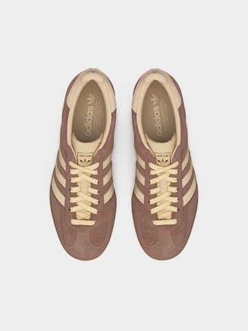 Baskets basses 'Gazelle' ADIDAS ORIGINALS en marron