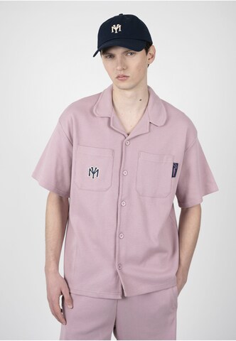 Fit confort Chemise 'Côte d’Azur' Prohibited en violet : devant