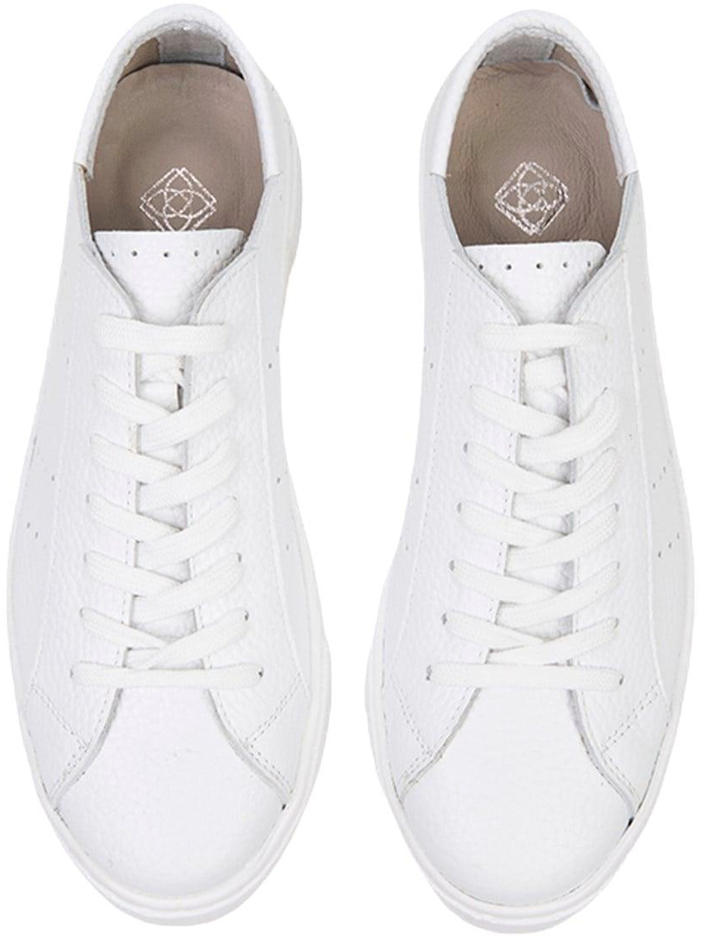 Desa Classic Flats 'Lässige Spitze' in White