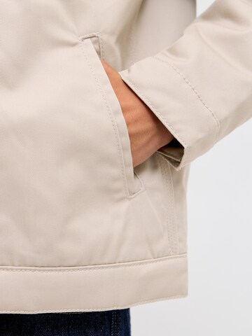 Jack & Jones Junior Between-Season Jacket 'JORNORREBRO' in Beige