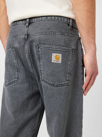 Carhartt WIP Tapered Jeans 'Newel' in Grau