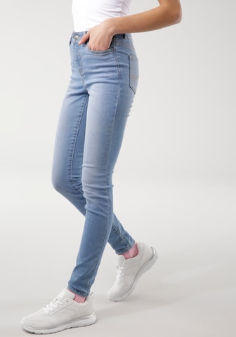 KangaROOS Skinny Jeans in Blau