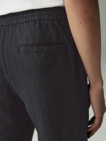 Next Regular Hose in Schwarz