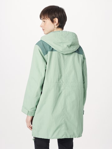 LEVI'S ® Преходно яке 'Misty Rain Jacket' в зелено