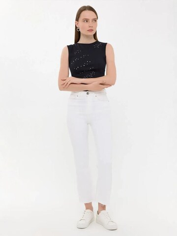 Top di Hiccup in nero