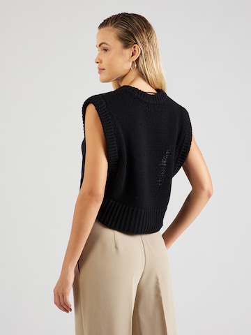 MSCH COPENHAGEN Sweater 'Leatrice Peony' in Black