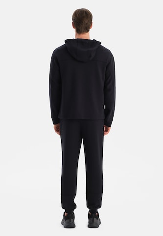 Dagi Zwężany krój Spodnie w kolorze czarny