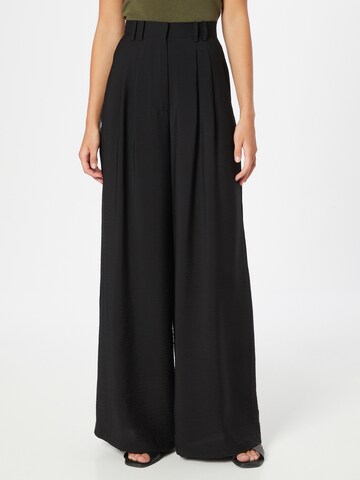 Guido Maria Kretschmer Women Wide leg Pleat-front trousers 'Finja' in Black: front