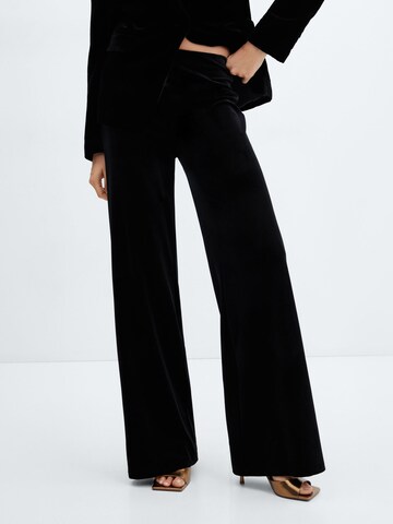 MANGO Wide leg Broek 'XENPHANT' in Zwart: voorkant